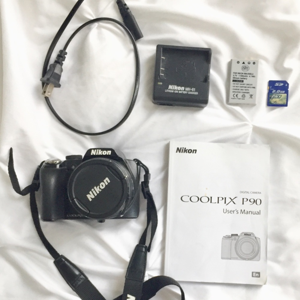 SOLD! Nikon CoolpixP90, SD Card, Battery, Charger